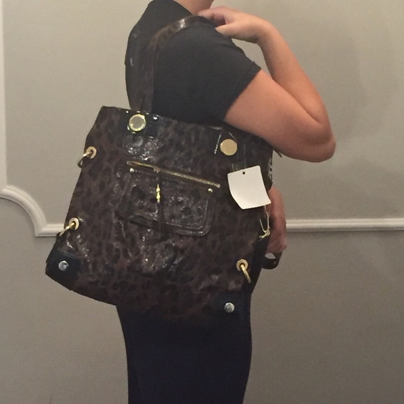 B Makowsky NEW leather tote w/ shoulder strap - Picture 8 of 9